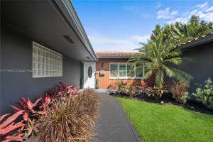 1657 Poinsettia Dr, Fort Lauderdale, FL 33305, Sold 04/28/25