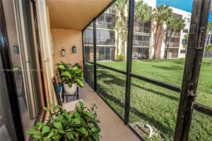 8600 SW 133rd Avenue Rd APT 123, Miami, FL 33183, Sold 05/01/25