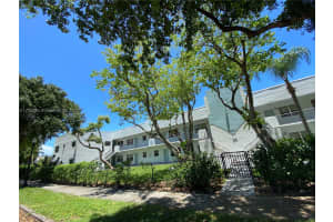 1925 Madison St APT 11, Hollywood, FL 33020, - MLS#A11750291