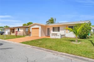 6985 Nw 11th Ct Margate, FL 33063 - MLS#A11750311