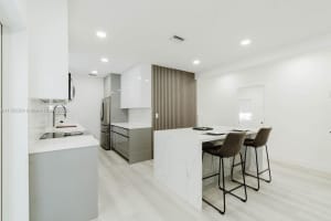 2101 SW 16th Ter, Miami, FL 33145 - MLS#A11750354