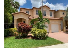 7506 Nw 113th Path 7506, Doral