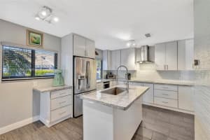 1662 N 14th Terrace, Hollywood, FL 33020, Sold 04/23/25