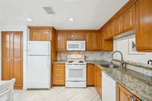 900 Colony Point Cir APT 408, Pembroke Pines, FL 33026, - MLS#A11750378