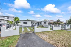 1357 SW 69th Ave, Miami, FL 33144, Sold 04/22/25