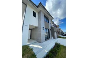 221 NW 12th Ct, Florida City, FL 33034, - MLS#A11750637