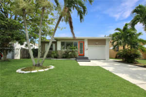2422 Roosevelt St, Hollywood, FL 33020, Sold 06/09/25