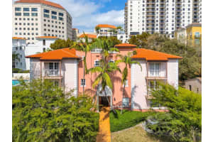 29 Santillane Ave 7, Coral Gables