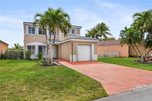 17565 SW 143rd Pl, Miami, FL 33177, Sold 05/20/25