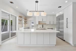 1930 Alamanda Dr, North Miami