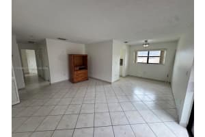 15455 SW 80th St Apt 202-1, Miami, FL 33193, Sold 04/16/25