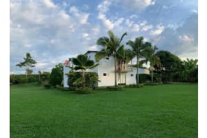 Entrada 10 Liceo Campestre Condominio Sevilla ,, FL 00000 - MLS#A11751000