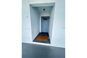 1400 Tallwood Ave 303, Hollywood