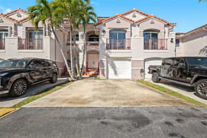 10210 SW 154th Pl Apt 106-8, Miami, FL 33196, Sold 05/21/25