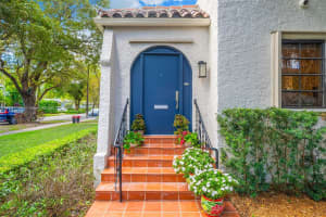 529 Navarre Ave, Coral Gables, FL 33134, Sold 03/24/25