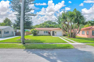 1520 NE 108th St, North Miami, FL 33161, Sold 04/23/25