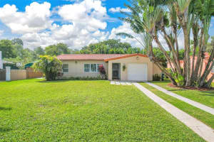 1520 NE 108th St, North Miami, FL 33161, Sold 04/23/25