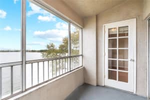 2811 N Oakland Forest Dr, Oakland Park, FL 33309, Sold 04/04/25