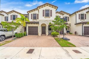 12767 Sw 230th Ter 12767, Miami