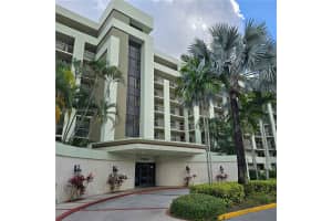 7050 NW 44th St APT 306, Lauderhill, FL 33319, - MLS#A11751394