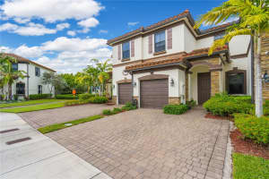 9033 NW 184th St #9033, Hialeah, FL 33018, Sold 04/03/25