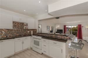 4751 Nw 21st St 401, Lauderhill