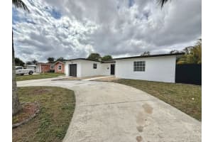 851 SW 67th Ave, North Lauderdale, FL 33068, Sold 04/07/25