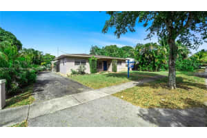 1025 NW 128th St, North Miami, FL 33168, Sold 06/12/25