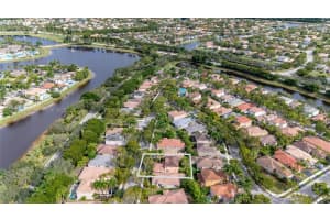 934 Bluewood Terrace, Weston, FL 33327, Sold 07/25/25