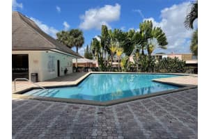 13951 Kendale Lakes Cir #706a, Miami, FL 33183, Sold 08/07/25