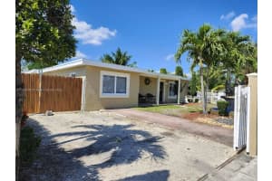 16450 NW 20th Ave, Opa-locka, FL 33054, Sold 07/28/25