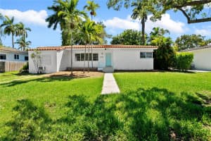 10635 Ne 11 Ct Miami Shores, FL 33138 - MLS#A11751896