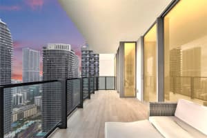 88 SE 7th St, Miami, FL 33131, Sold 04/01/25