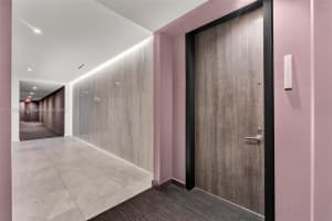 88 SE 7th St, Miami, FL 33131, Sold 04/01/25