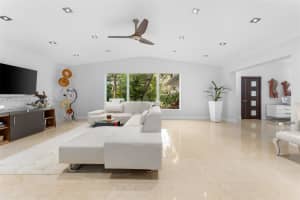 6784 SW 97th St, Pinecrest, FL 33156 - MLS#A11751939