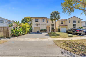 10728 N Saratoga Dr, Hollywood, FL 33026, Sold 05/09/25