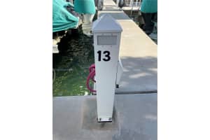 150 Se 25 Rd Slip 13 Miami, FL 33129 Sold 06/23/25