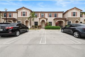 15075 SW 116th St, Miami, FL 33196, Sold 04/04/25