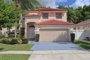 15719 4th St, Pembroke Pines, FL 33028, Sold 08/20/25