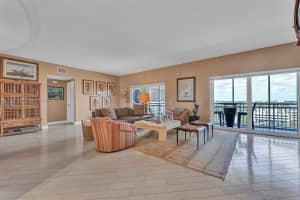 3800 Hillcrest Dr APT 1207, Hollywood, FL 33021, Sold 06/12/25