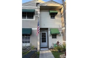 12371 Sw 52nd St, Cooper City