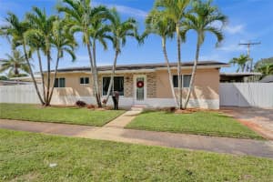 7701 NW 37th St, Hollywood, FL 33024, Sold 04/14/25