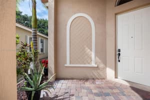 1660 NE 37th Ave, Homestead, FL 33033, Sold 04/15/25