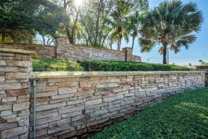 2397 NW 158th Ln, Pembroke Pines, FL 33028, Sold 04/14/25