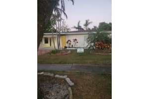 552 W Evanston Cir, Fort Lauderdale, FL 33312, Sold 04/04/25