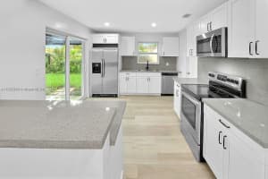 6880 SW 5th Ct, Pembroke Pines, FL 33023, Sold 05/15/25