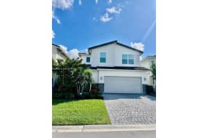 1110 Verde Ct, Lighthouse Point, FL 33064, Sold 07/11/25