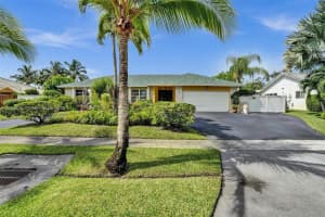 7260 SW 20th St, Plantation, FL 33317, Sold 04/30/25