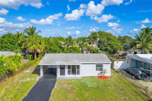 4541 SW 23rd St, Fort Lauderdale, FL 33317, Sold 05/27/25