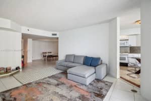 16485 Collins Ave Apartment 2035, Sunny Isles Beach, FL 33160, - MLS#A11752556